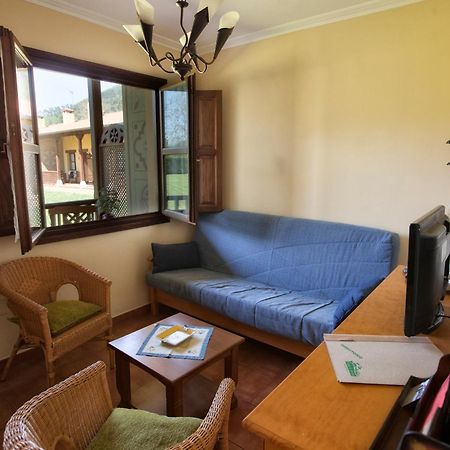 Apartamentos Camin De Pelayo 라스로자스 객실 사진