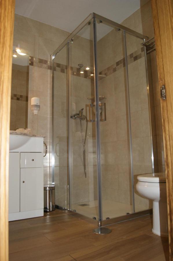 Apartamentos Camin De Pelayo 라스로자스 외부 사진