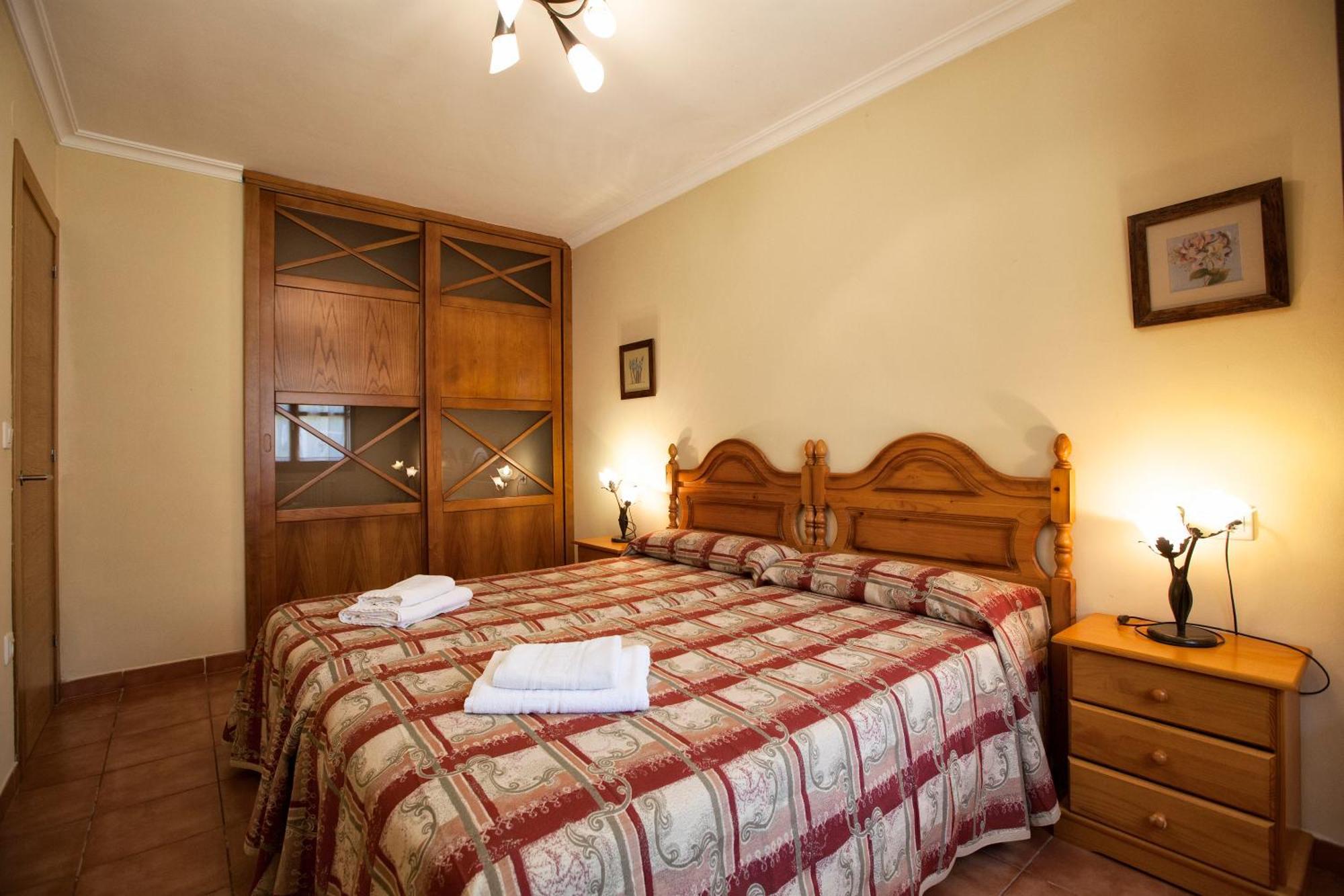 Apartamentos Camin De Pelayo 라스로자스 객실 사진
